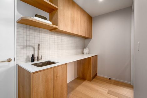 Photo of property in 28 Burkett Street, Marshland, 8051