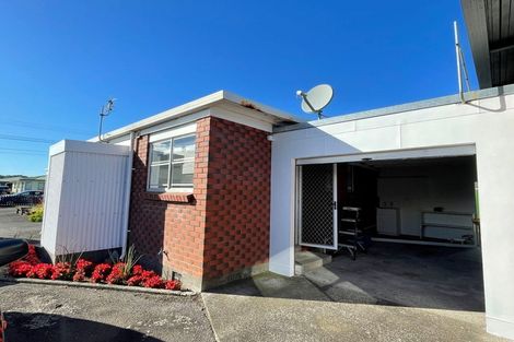 Photo of property in 2/154 Carrington Street, Lower Vogeltown, New Plymouth, 4310