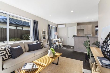 Photo of property in 215a Bower Avenue, North New Brighton, Christchurch, 8083