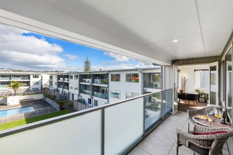 Photo of property in Bay Palms Apartments, 2/30c Bute Road, Browns Bay, Auckland, 0630