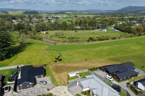 Photo of property in 8 Dram Way, Waipu, 0510