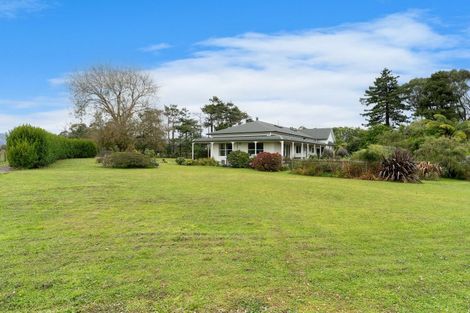 Photo of property in 60 Lindsay Road, Levin, 5510
