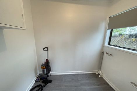 Photo of property in 65 Reynella Drive, Massey, Auckland, 0614