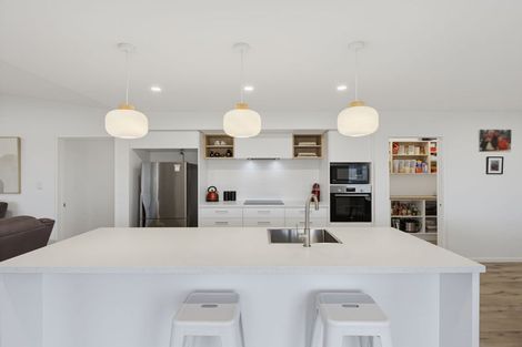 Photo of property in 61 Hilton Drive, Amberley, 7410