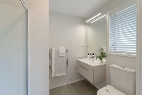 Photo of property in 7 Te Rehutai Rise, Welcome Bay, 3112