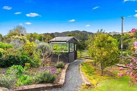 Photo of property in 817 Kaipara Flats Road, Kaipara Flats, Warkworth, 0981