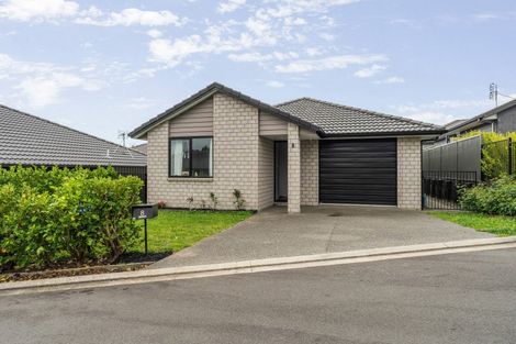 Photo of property in 8 Wai Huri Place, Omokoroa, 3114