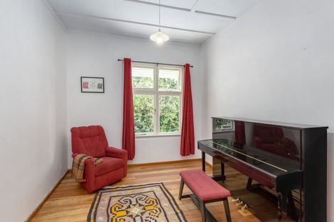 Photo of property in 3 Vivian Street, Solway, Masterton, 5810
