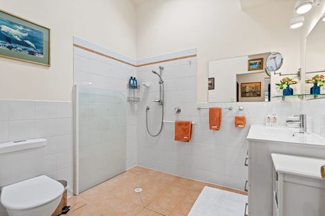 Photo of property in 73a Raurimu Avenue, Onerahi, Whangarei, 0110