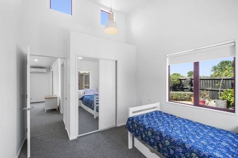 Photo of property in 117 Inwoods Close, Parklands, Christchurch, 8083