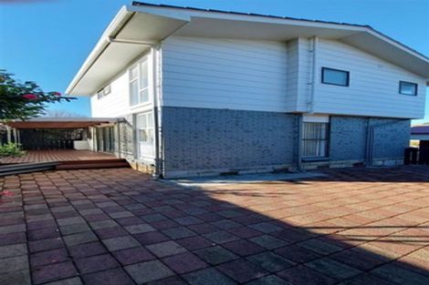 Photo of property in 45b Kurnell Drive, Botany Downs, Auckland, 2010