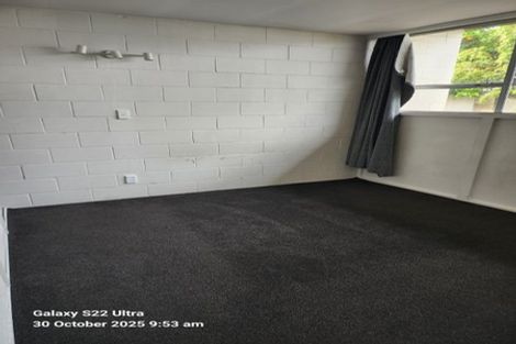 Photo of property in 2/52 Glen Road, Ranui, Auckland, 0612