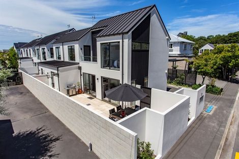 Photo of property in 20a Hewitts Road, Merivale, Christchurch, 8014