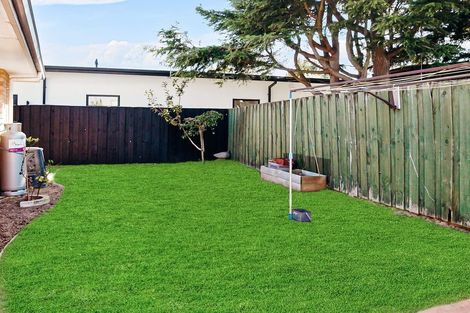 Photo of property in 1/26 Burwood Road, Burwood, Christchurch, 8083