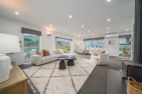 Photo of property in 45a Kirton Drive, Riverstone Terraces, Upper Hutt, 5018