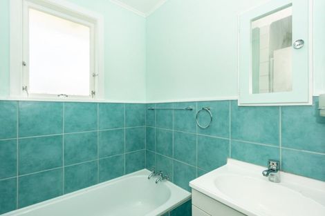 Photo of property in 24 Daphne Place, Outer Kaiti, Gisborne, 4010