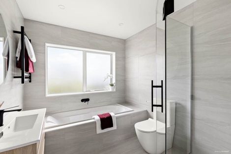 Photo of property in 25a Tudor Road, Henderson, Auckland, 0610