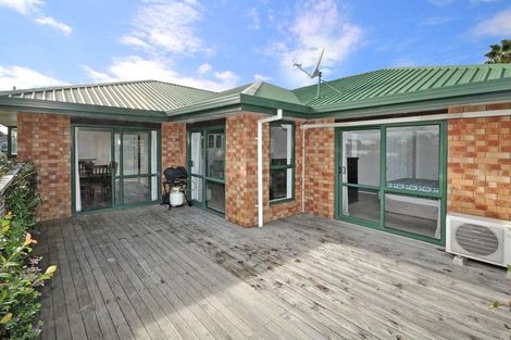 Photo of property in 26 Waitoa Street, Waiuku, 2123