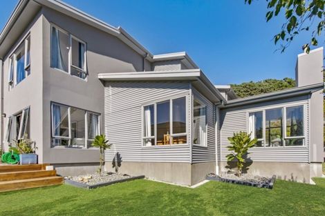 Photo of property in 62 Downing Street, Crofton Downs, Wellington, 6035