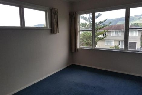 Photo of property in 12 Saint Edmund Crescent, Tawa, Wellington, 5028