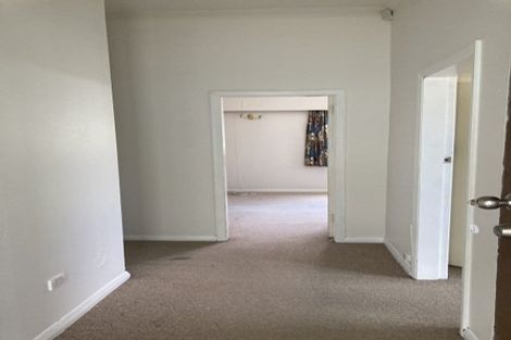 Photo of property in 96 Derwent Street, Island Bay, Wellington, 6023