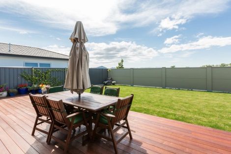 Photo of property in 32 Pelorus Avenue, Poraiti, Napier, 4112
