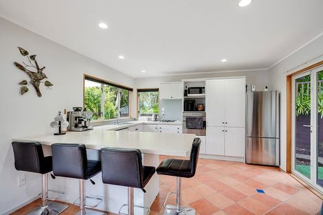 Photo of property in 37 Greenfield Drive, Western Heights, Hamilton, 3200