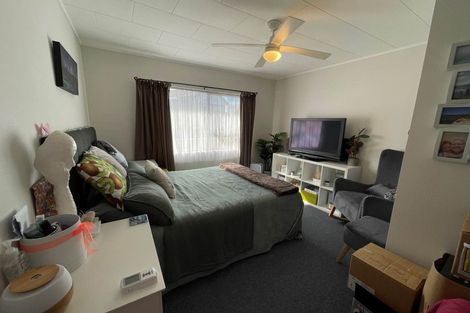 Photo of property in 221 Mahia Road, Wattle Downs, Auckland, 2103