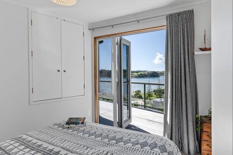 Photo of property in 8 Martin Road, Matakana, Warkworth, 0985