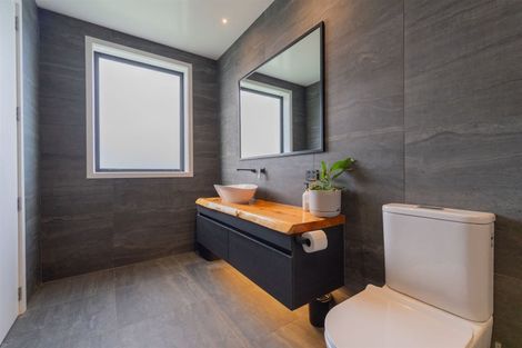 Photo of property in 6 Ralph Moir Drive, Te Anau, 9679