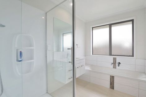 Photo of property in 16 Awanui Avenue, Te Kauwhata, 3710