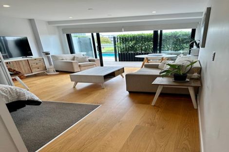 Photo of property in Frank Sargeson Apts, 6/74g Anzac Street, Takapuna, Auckland, 0622