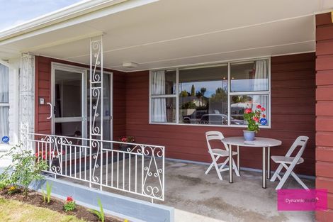 Photo of property in 2 Witbrock Crescent, Burnside, Christchurch, 8053