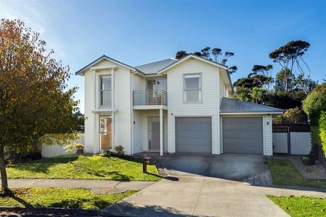 Photo of property in 69 Mackay Drive, Greenhithe, Auckland, 0632