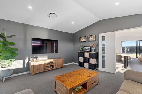 Photo of property in 11 Chris Drive, Rolleston, 7614