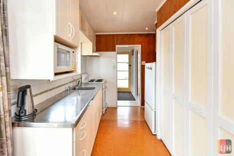 Photo of property in 11 Sandrine Avenue, Clover Park, Auckland, 2019