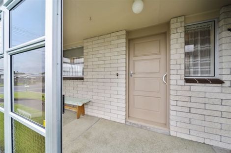 Photo of property in 37 Collins Street, Hawera, 4610