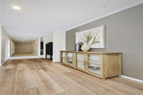 Photo of property in 80 Ewen Place, Karaka, Papakura, 2580