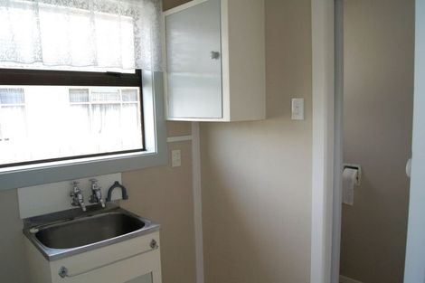 Photo of property in 10 Oakhurst Place, Russley, Christchurch, 8042