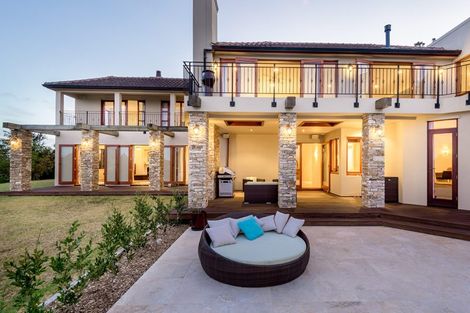 Photo of property in 249b Paremoremo Road, Lucas Heights, Auckland, 0632