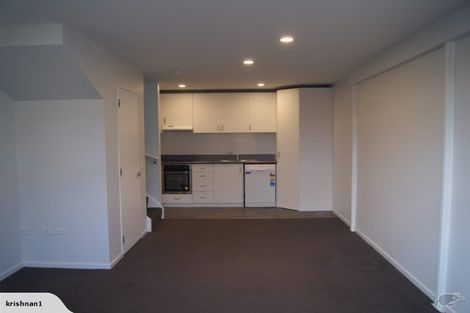 Photo of property in Pirie Street Townhouses, 6/35 Pirie Street, Mount Victoria, Wellington, 6011