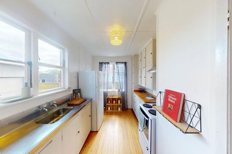 Photo of property in 11 Victory Place, Aramoho, Whanganui, 4500