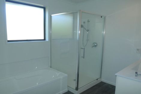 Photo of property in 243 Queenspark Drive, Parklands, Christchurch, 8083