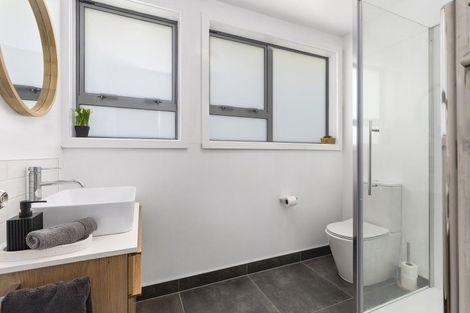 Photo of property in 12 Takatimu Way, Johnsonville, Wellington, 6037