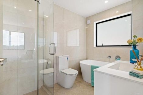 Photo of property in 13 Pacific Heights Road, Orewa, 0931