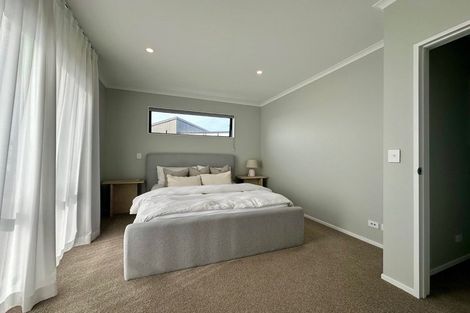 Photo of property in 2 Ko Iti Lane, Hobsonville, Auckland, 0616