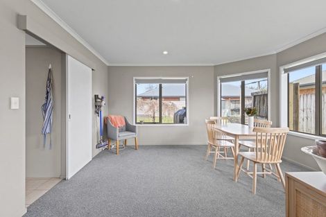 Photo of property in 9 Whitford Place, Rototuna North, Hamilton, 3210