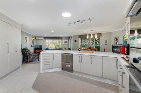 Photo of property in 31 Revell Drive, Ohauiti, Tauranga, 3112