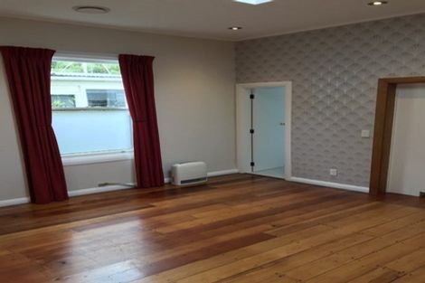 Photo of property in 196 Rintoul Street, Berhampore, Wellington, 6023