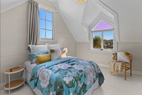 Photo of property in 53 Anzac Parade, Durie Hill, Whanganui, 4500